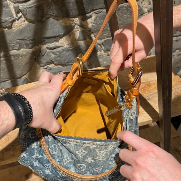 Louis Vuitton Blue Denim Baggy GM Shoulder Bag - Picture 14 of 16